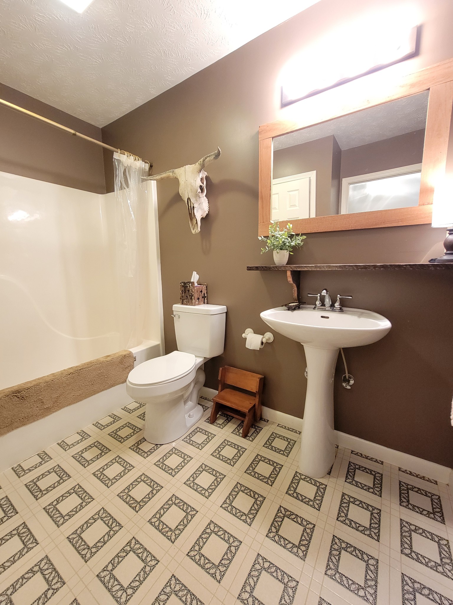 1089 Jim Clark Road Erin TN 37061
