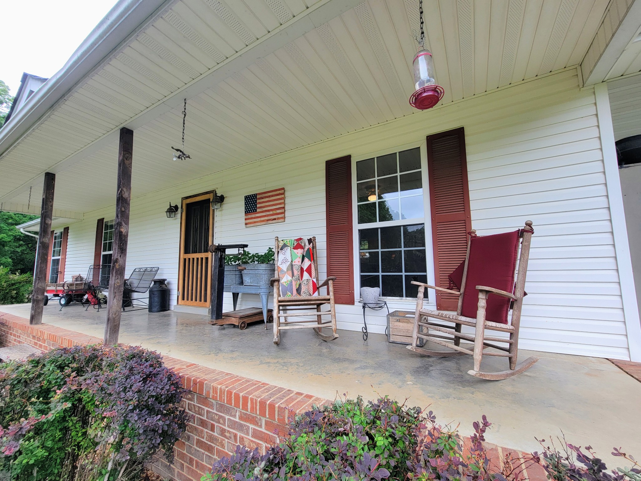 1089 Jim Clark Road Erin TN 37061
