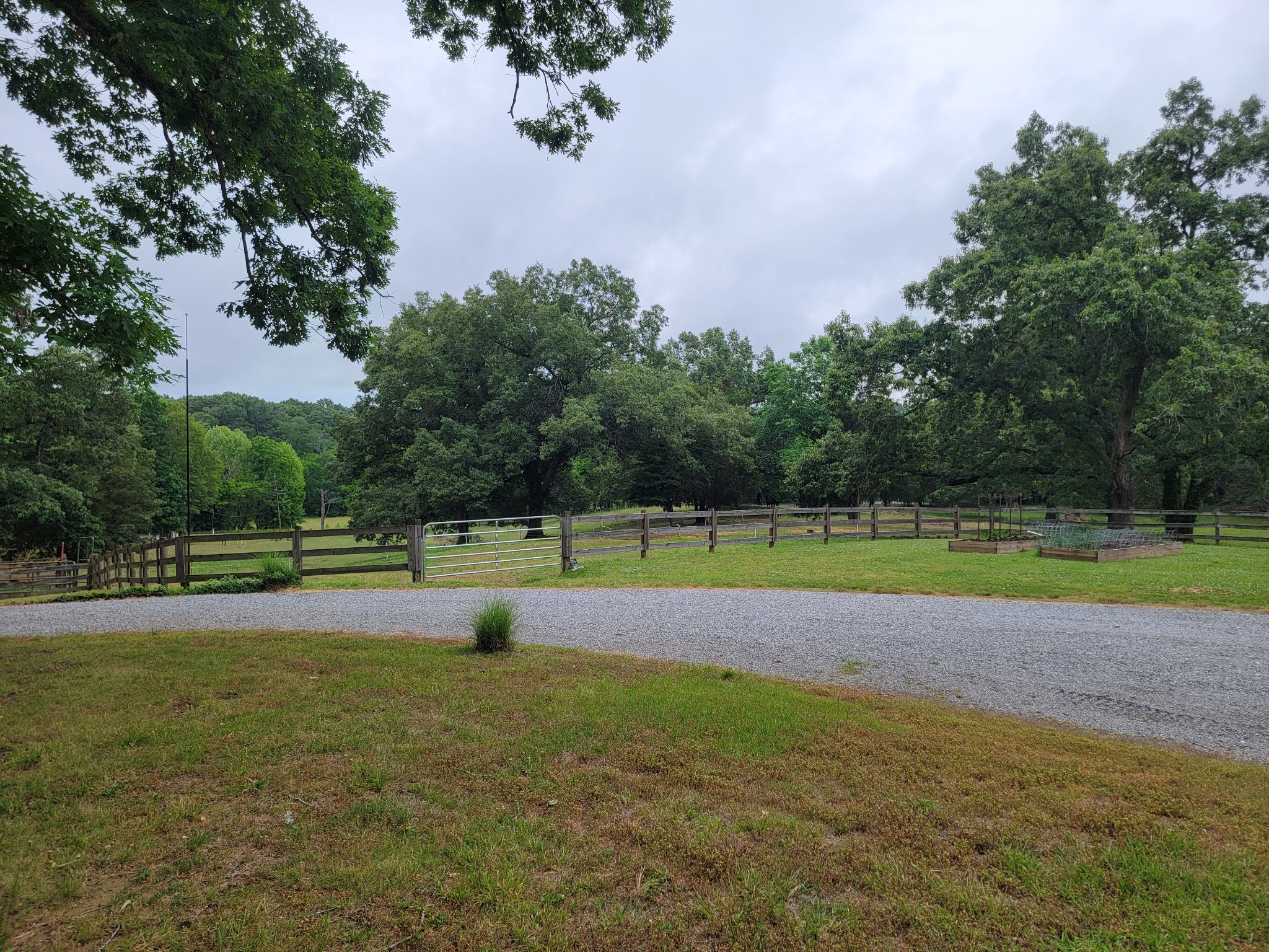 1089 Jim Clark Road Erin TN 37061