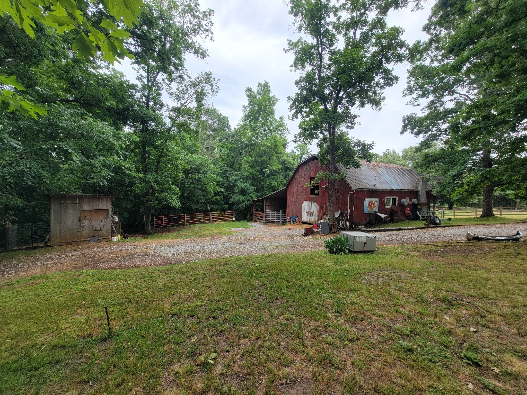 1089 Jim Clark Road Erin TN 37061