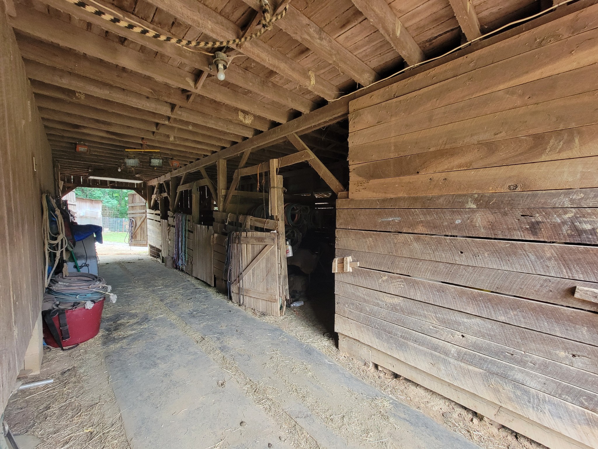 1089 Jim Clark Road Erin TN 37061