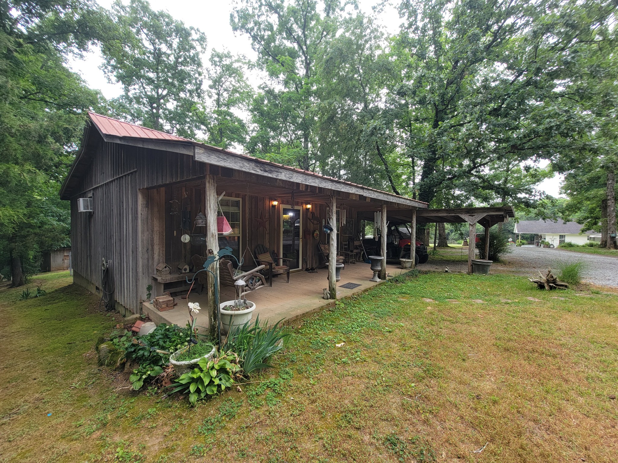 1089 Jim Clark Road Erin TN 37061