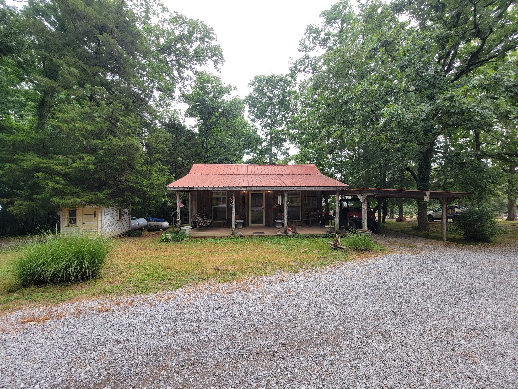 1089 Jim Clark Road Erin TN 37061