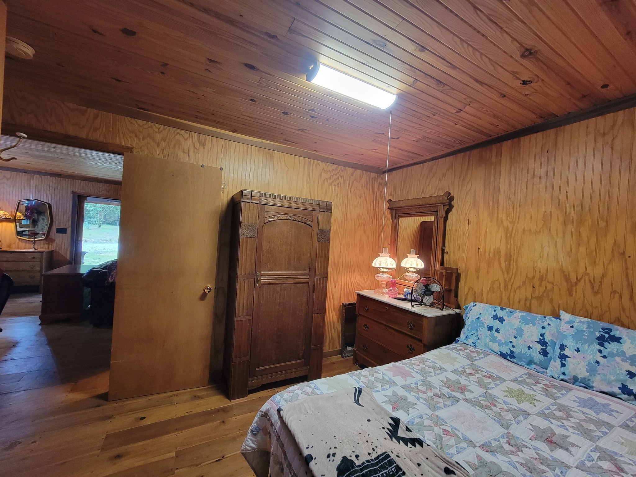 1089 Jim Clark Road Erin TN 37061