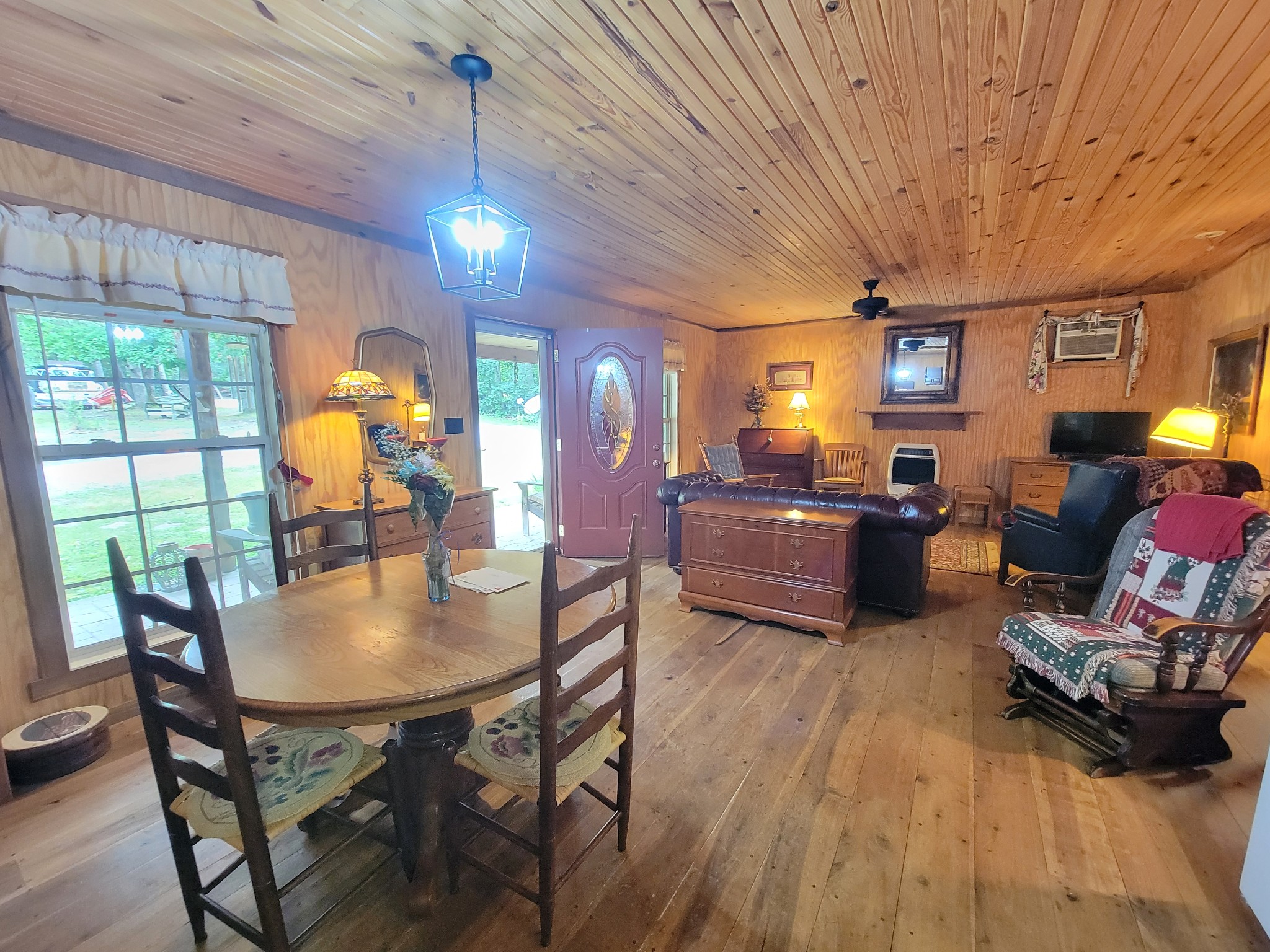 1089 Jim Clark Road Erin TN 37061
