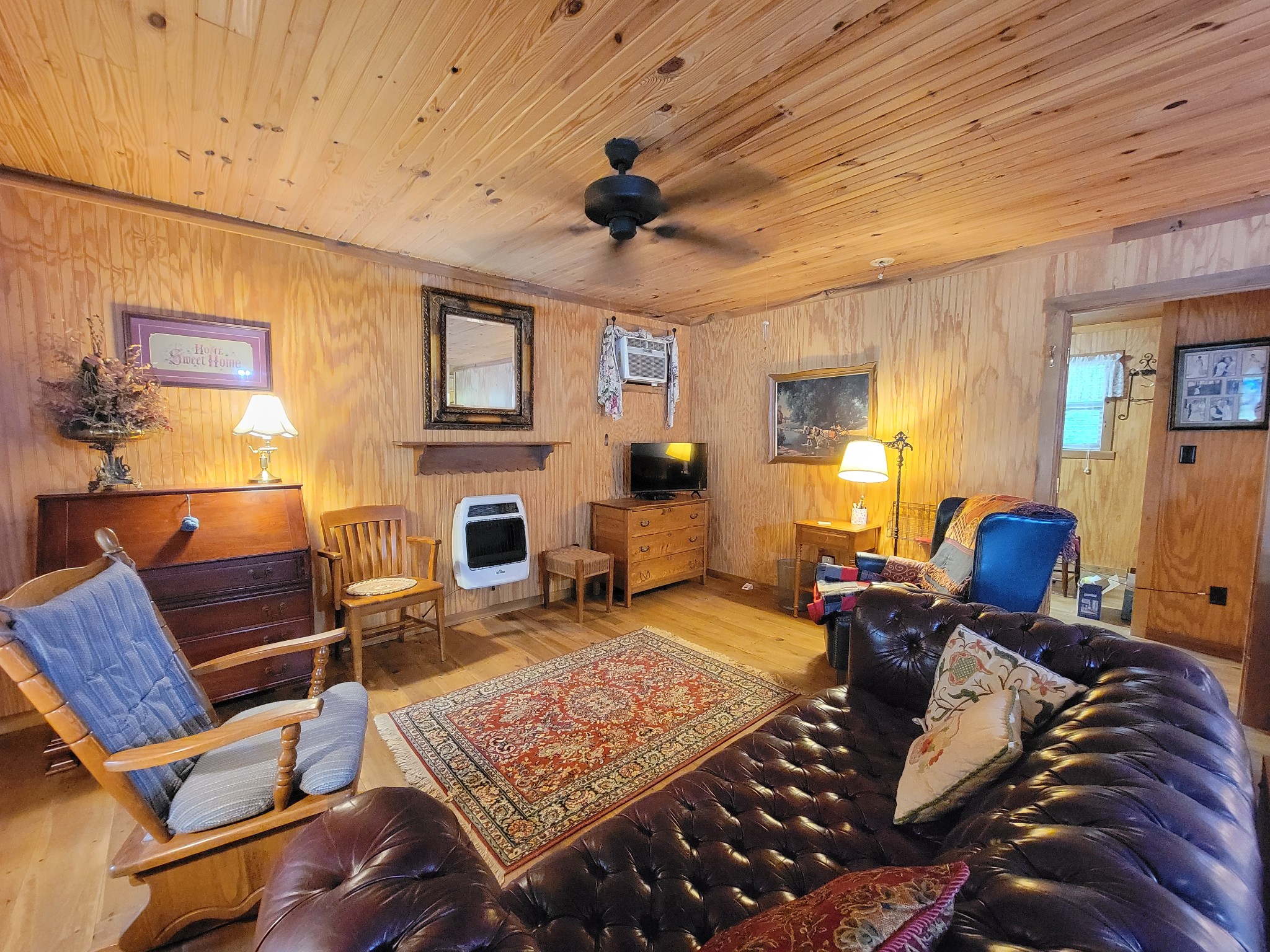 1089 Jim Clark Road Erin TN 37061