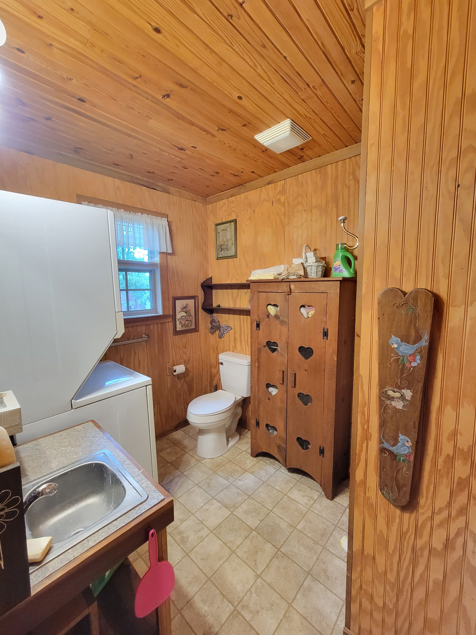 1089 Jim Clark Road Erin TN 37061