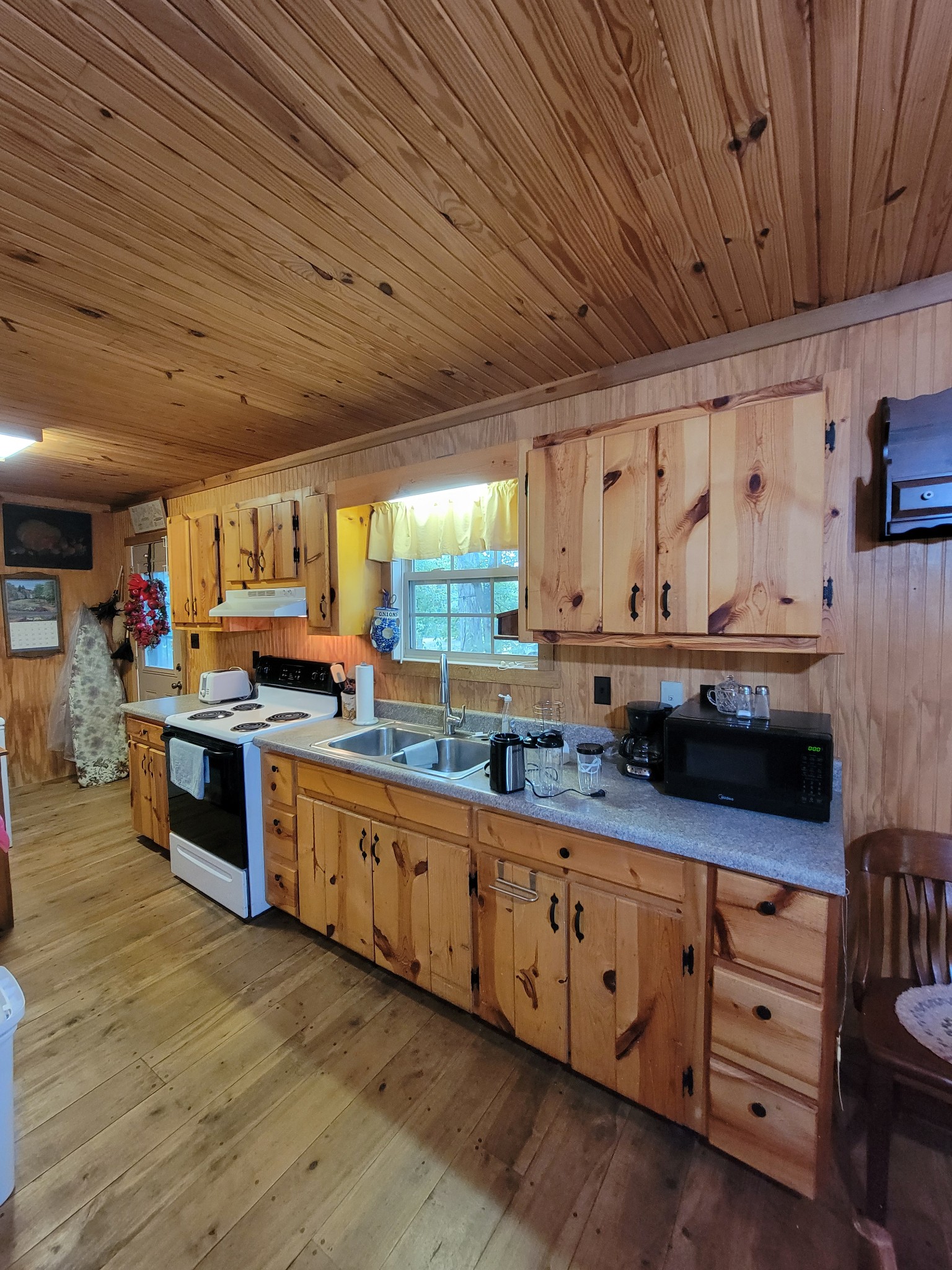 1089 Jim Clark Road Erin TN 37061