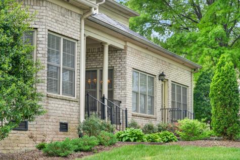 100 Gaston Street Hendersonville TN 37075