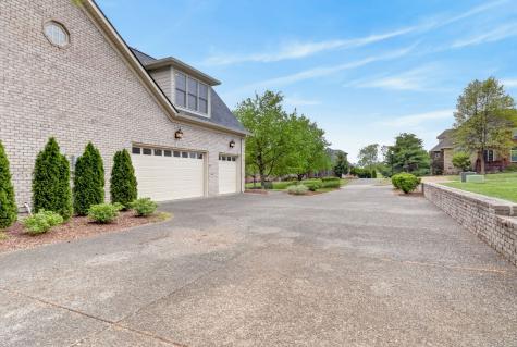 100 Gaston Street Hendersonville TN 37075