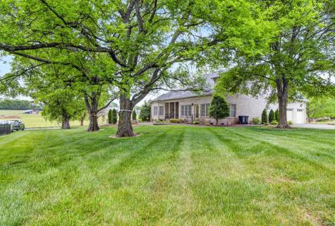 100 Gaston Street Hendersonville TN 37075
