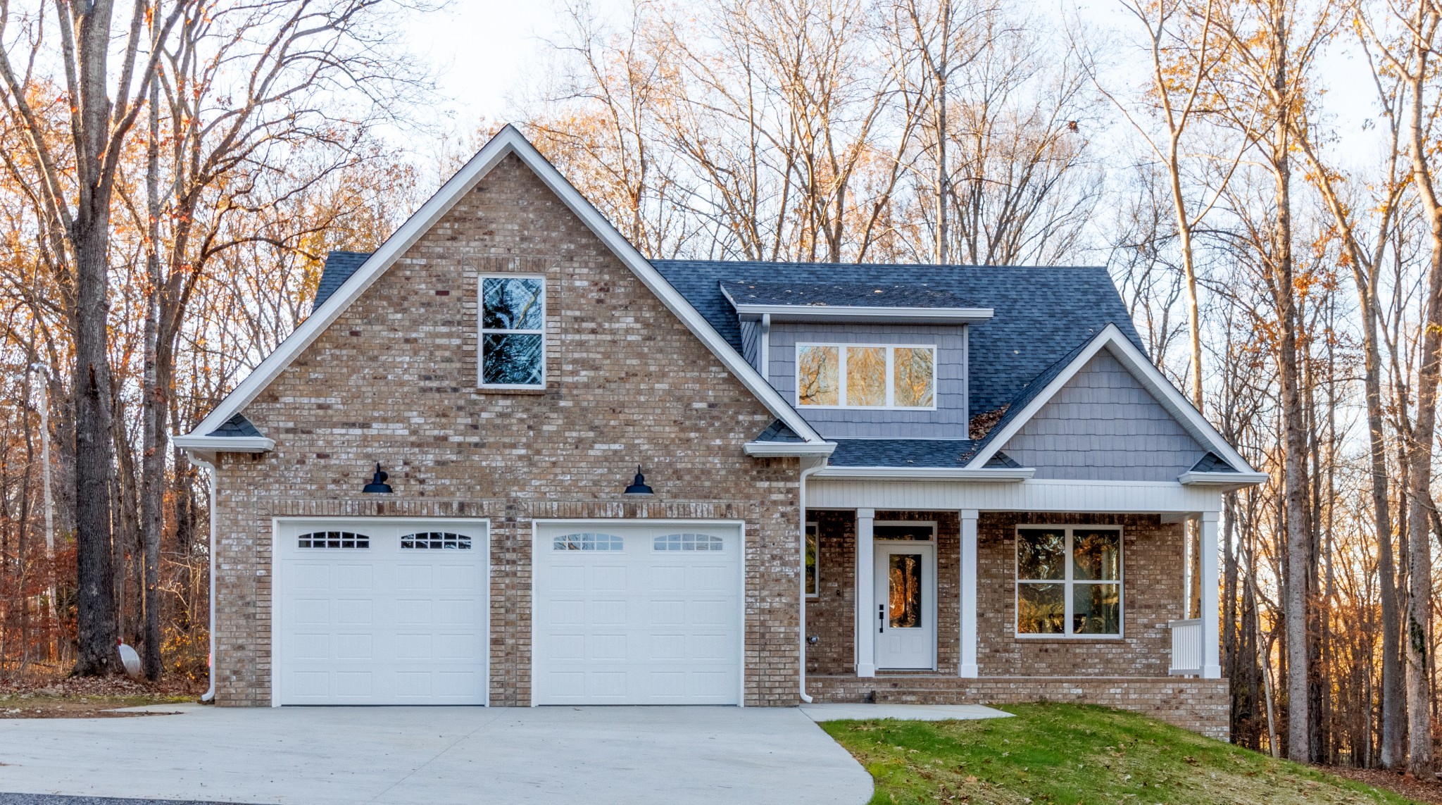 209 T Court Circle Dover TN 37058