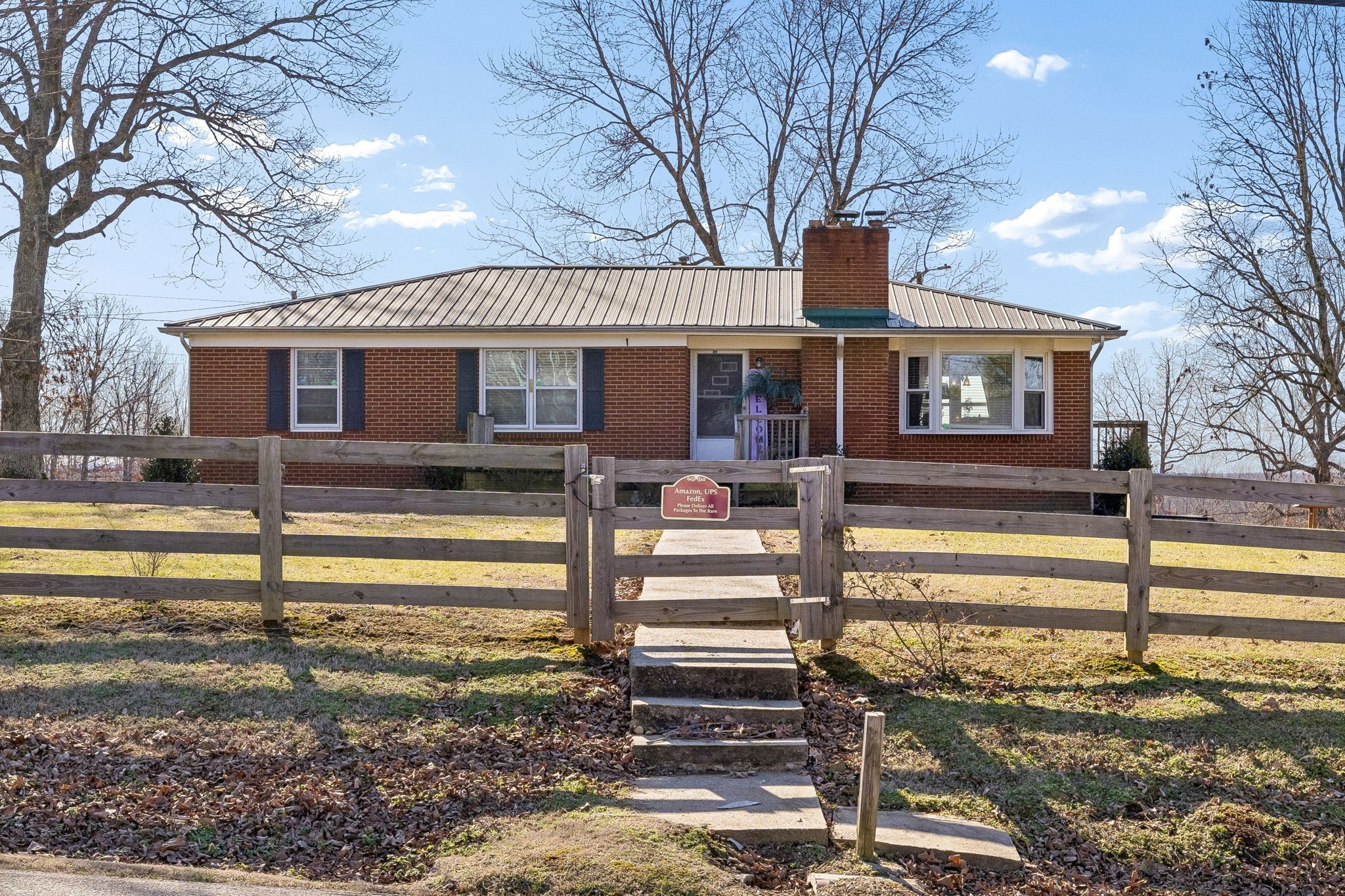 155 W Piney Road Dickson TN 37055