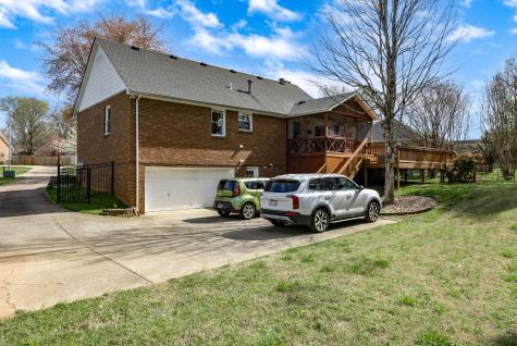 507 Thatcher Trace Murfreesboro TN 37129