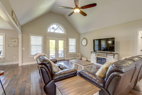205 Lakeview Drive Hohenwald TN 38462