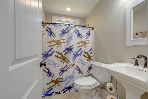 205 Lakeview Drive Hohenwald TN 38462
