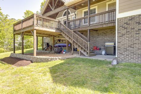 205 Lakeview Drive Hohenwald TN 38462