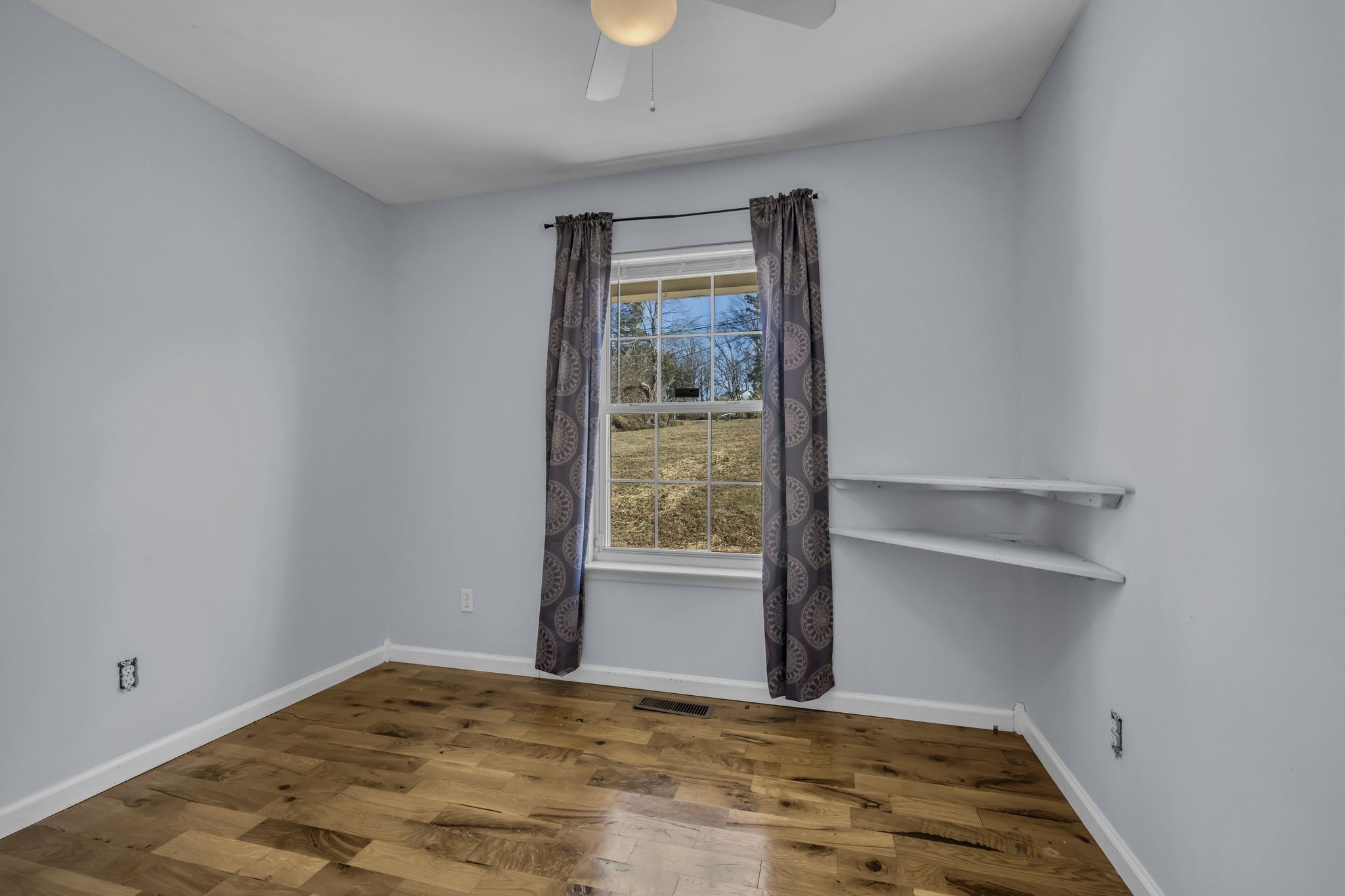 1546 Old Charlotte Pike Pegram TN 37143