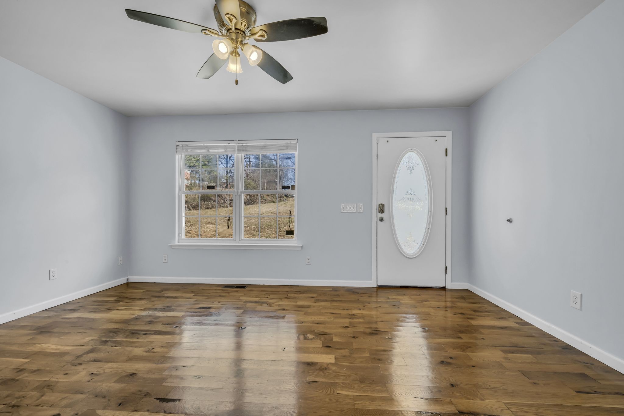 1546 Old Charlotte Pike Pegram TN 37143
