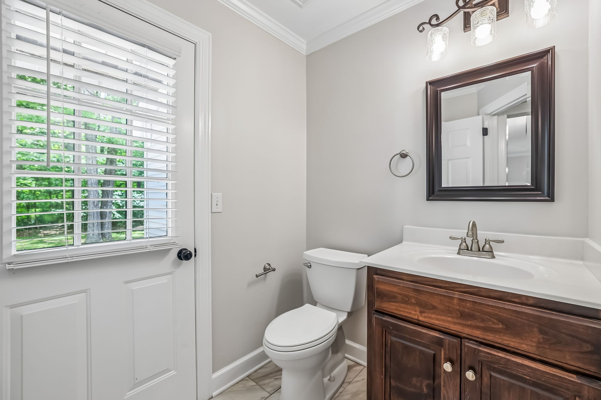 3447 Ledford Mill Road Wartrace TN 37183