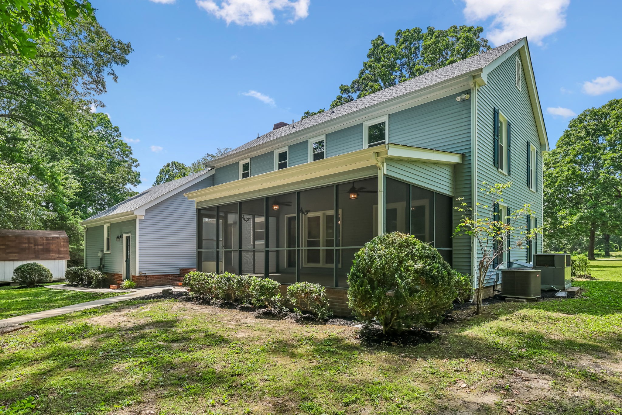 3447 Ledford Mill Road Wartrace TN 37183