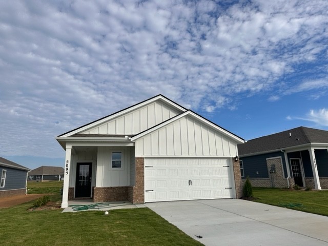 5095 Espy Avenue White House TN 37188