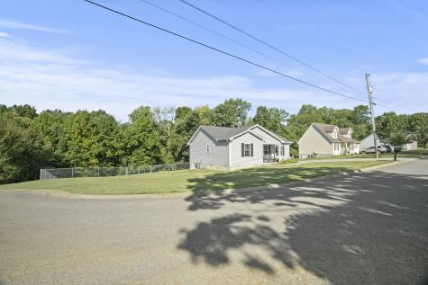 1016 Larkspur Meadows Lane Portland TN 37148