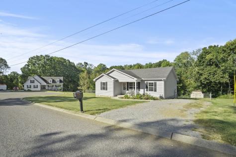 1016 Larkspur Meadows Lane Portland TN 37148