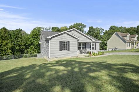 1016 Larkspur Meadows Lane Portland TN 37148
