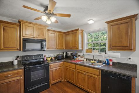 1016 Larkspur Meadows Lane Portland TN 37148