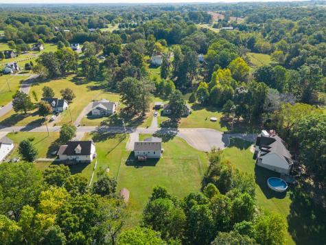 1016 Larkspur Meadows Lane Portland TN 37148