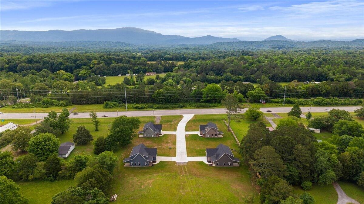 159 Mila Mae Lane Ocoee TN 37361