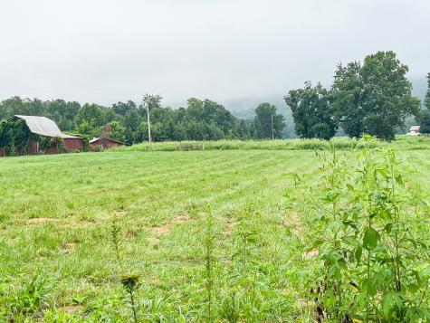 836 Spur Road Decherd TN 37324