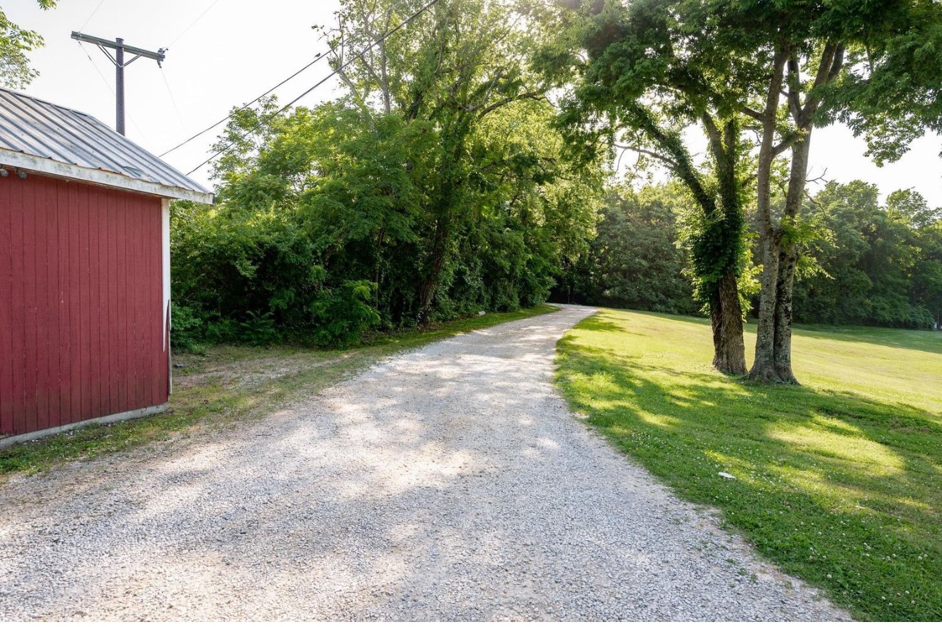 1166 Barnes Road Antioch TN 37013