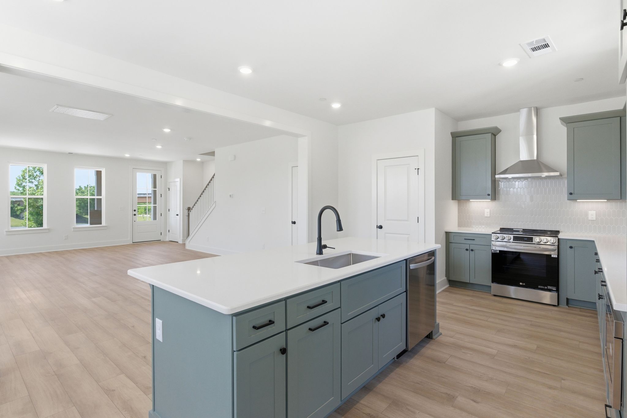 136 Nearwater Place Hendersonville TN 37075