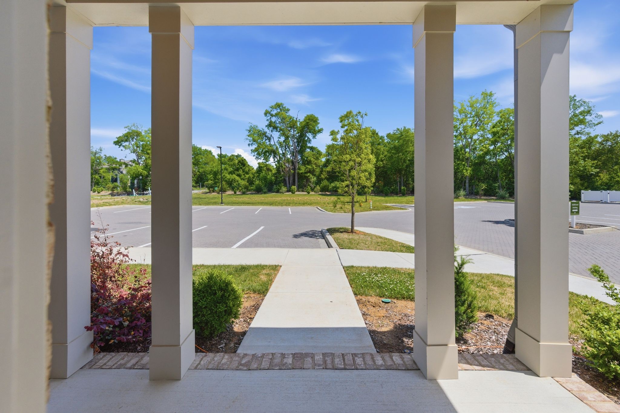 136 Nearwater Place Hendersonville TN 37075
