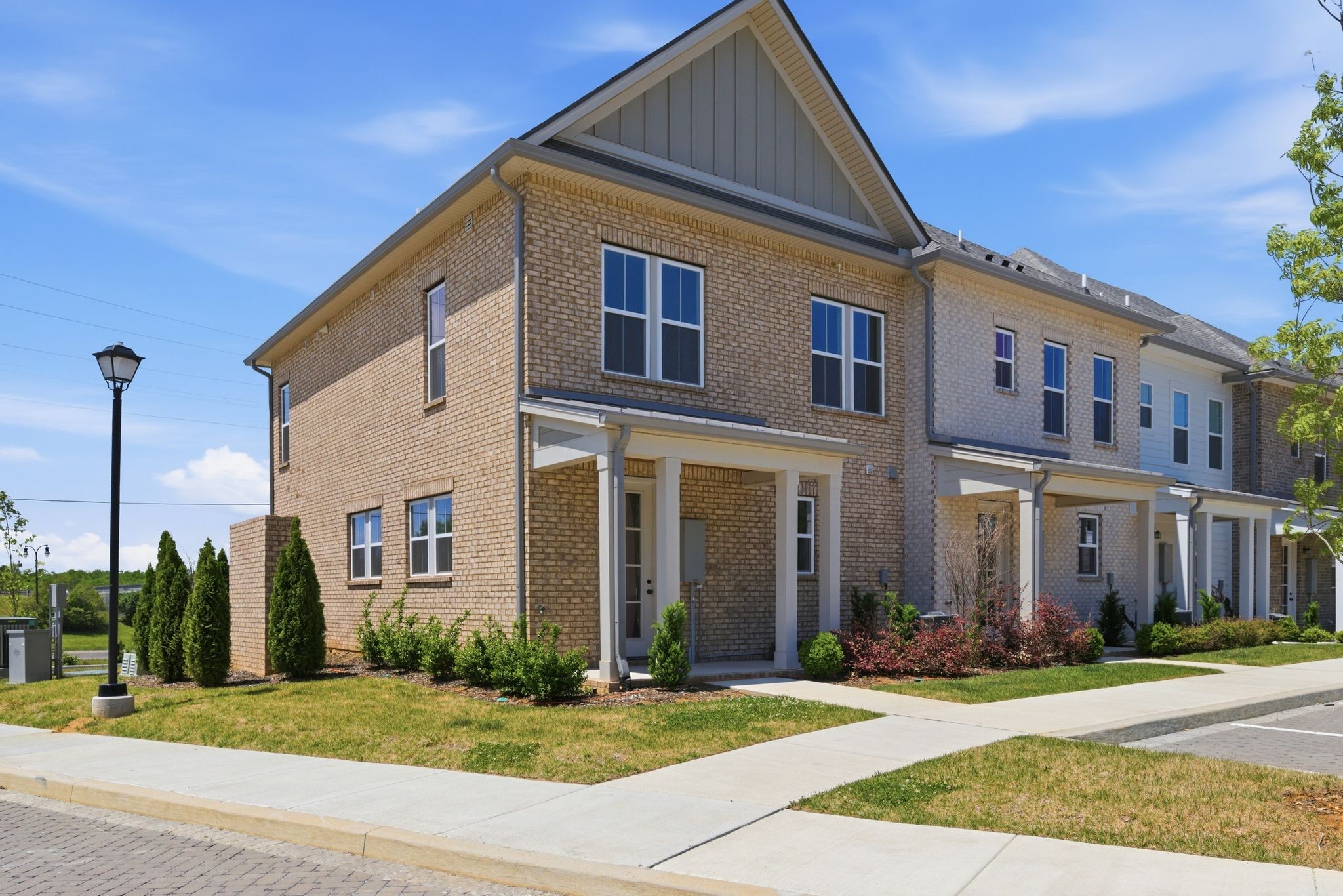 136 Nearwater Place Hendersonville TN 37075
