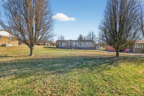 308 Allens Chapel Road Smithville TN 37166