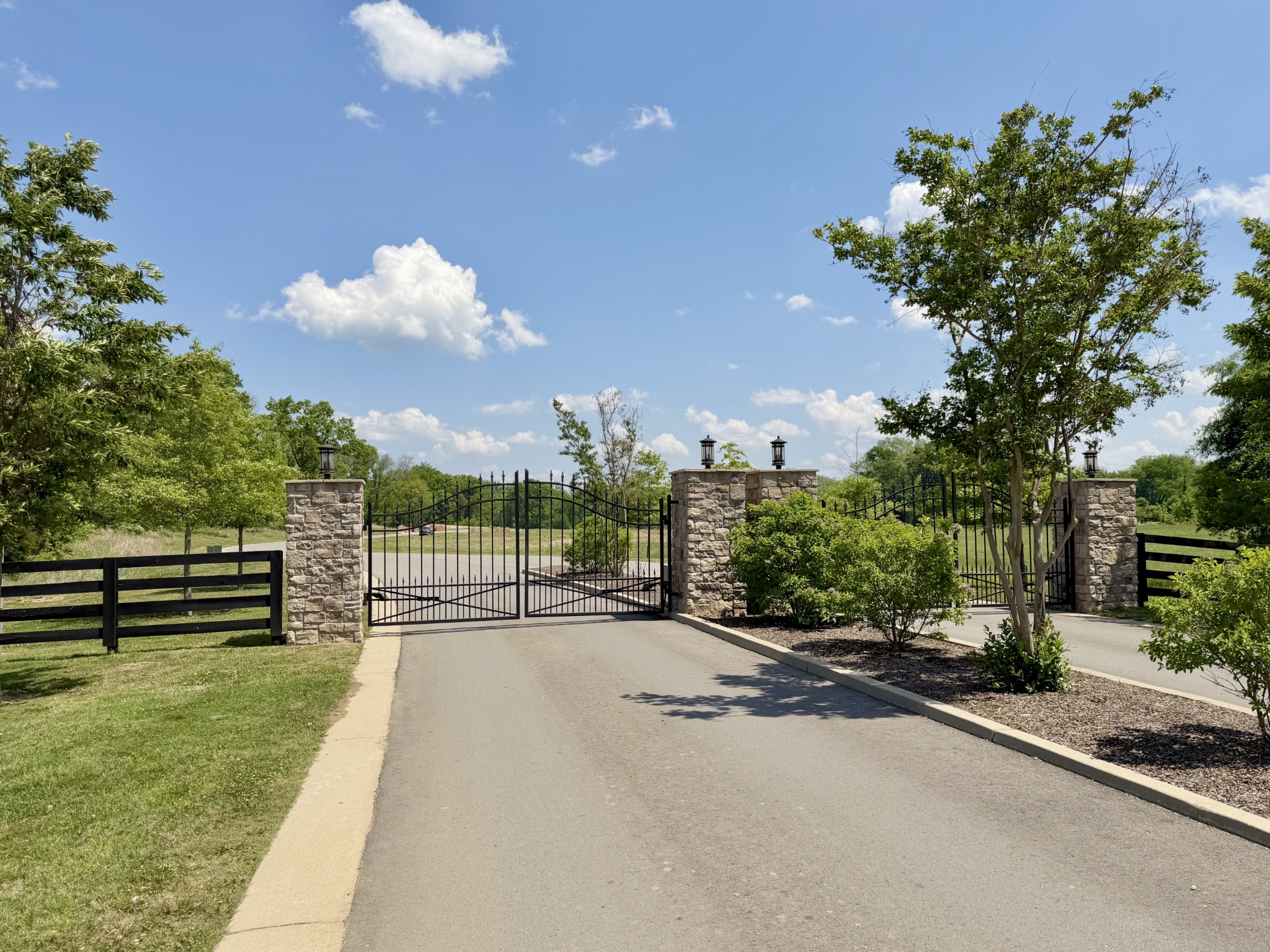 1501 St Charles Drive Arrington TN 37014