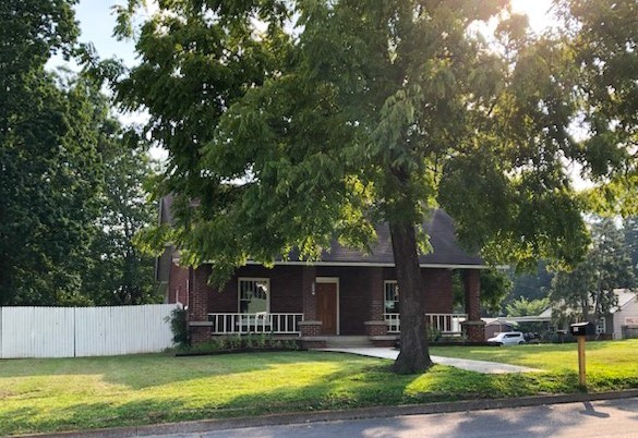 121 N Cedar Street Winchester TN 37398