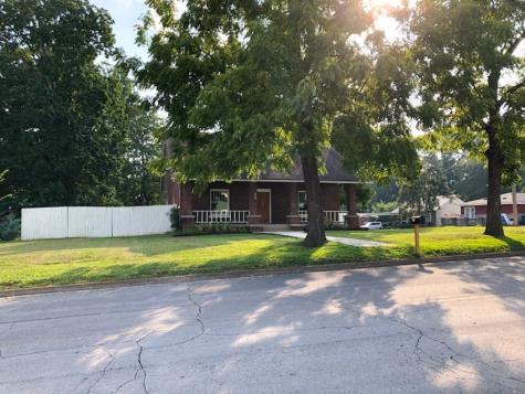 121 N Cedar Street Winchester TN 37398