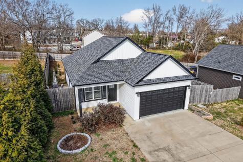 817 S Mountain Street Smithville TN 37166