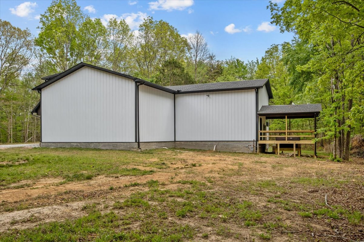 555 Parrish Lane Mc Ewen TN 37101
