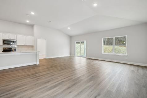 126 Cades Bluff Lebanon TN 37087