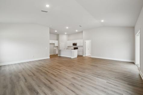 126 Cades Bluff Lebanon TN 37087