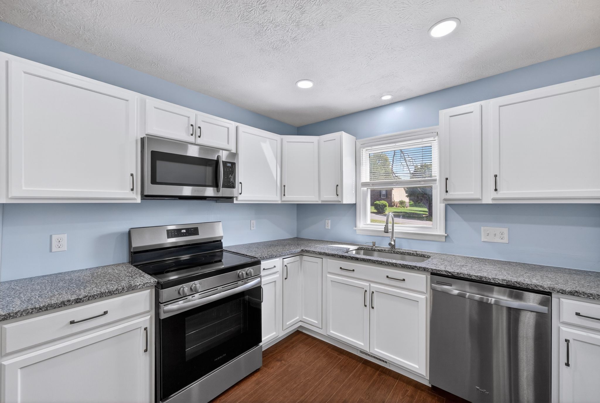 217 Timberlake Drive Springfield TN 37172