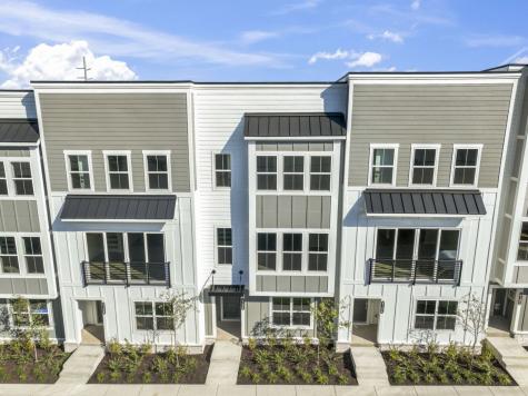 720 41st Ave, N Nashville TN 37209