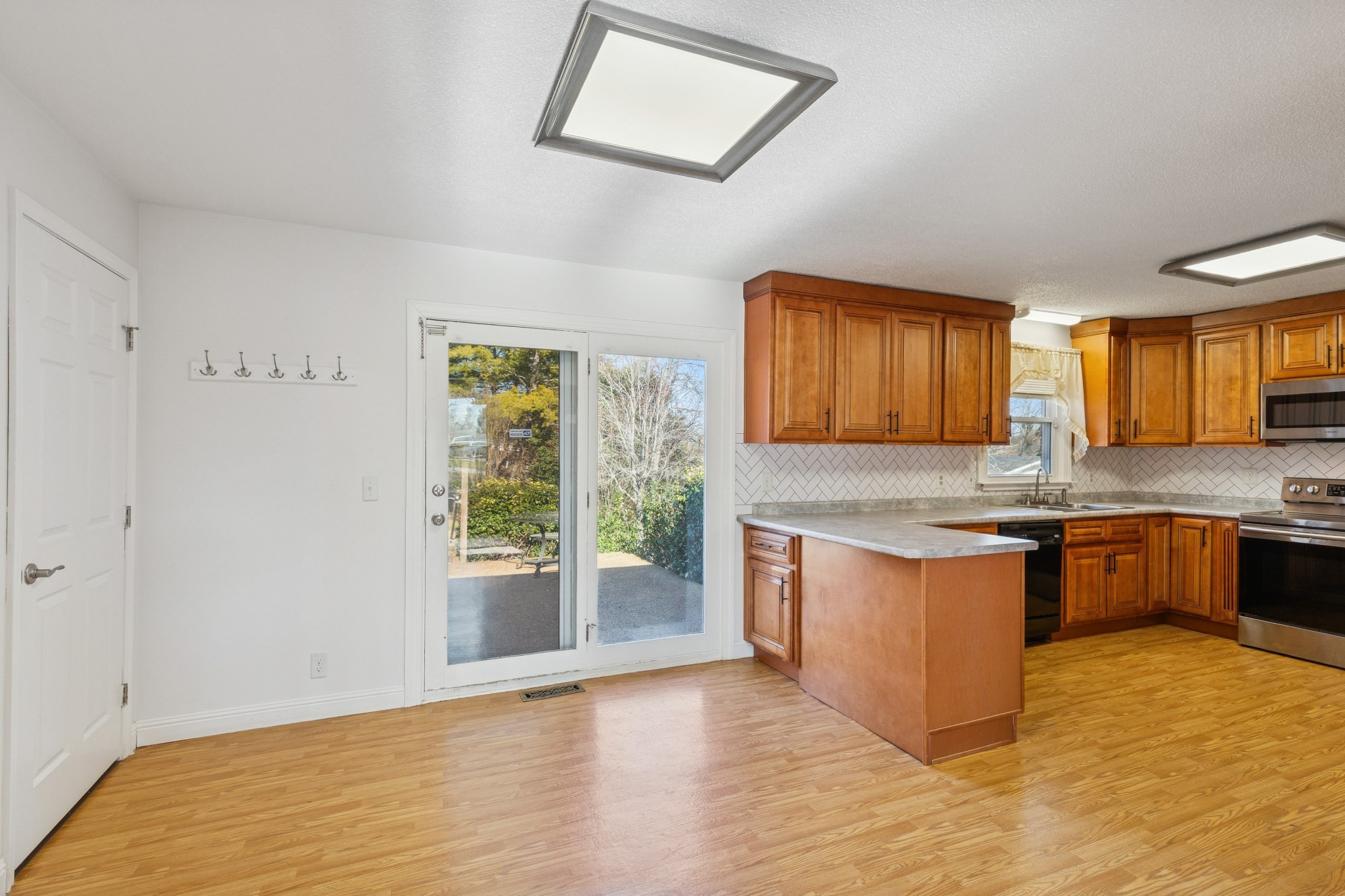 303 Janette Avenue Goodlettsville TN 37072