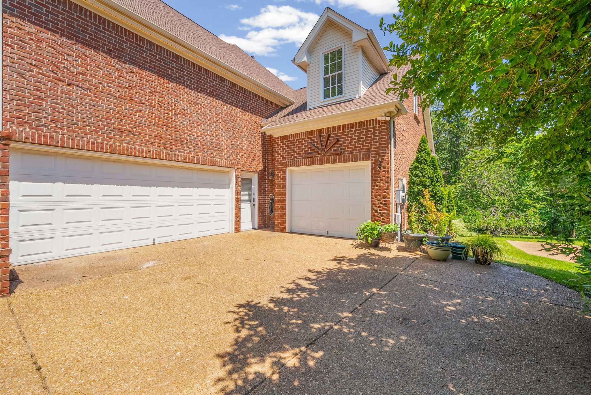 1238 Twelve Stones Crossing Goodlettsville TN 37072