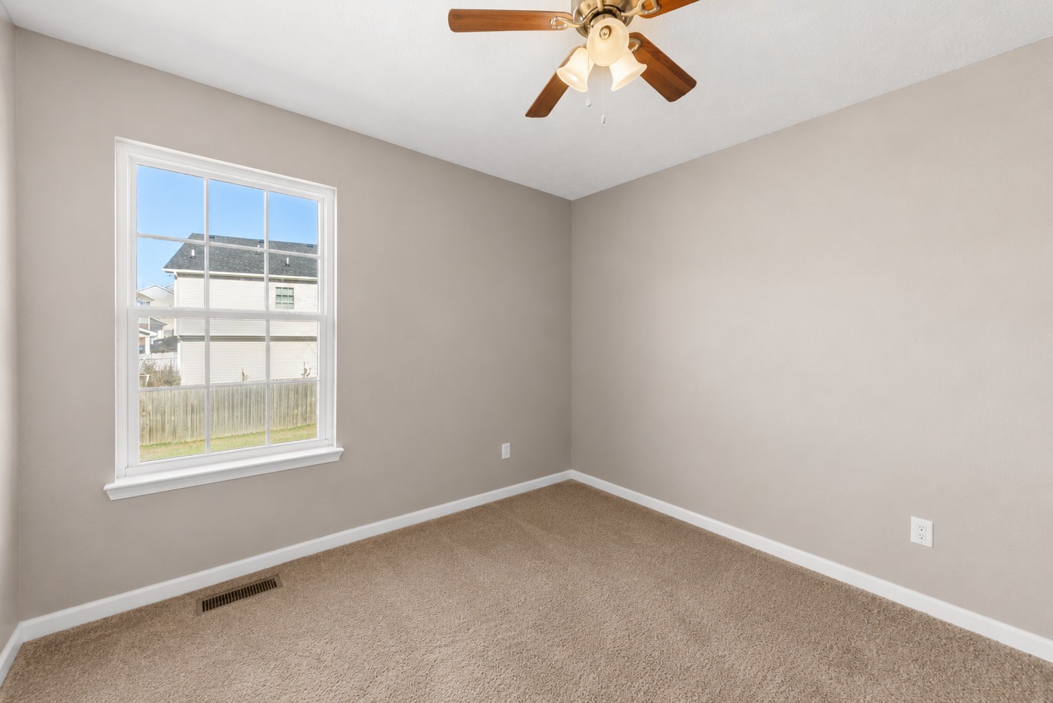 9018 Nathanael Drive La Vergne TN 37086